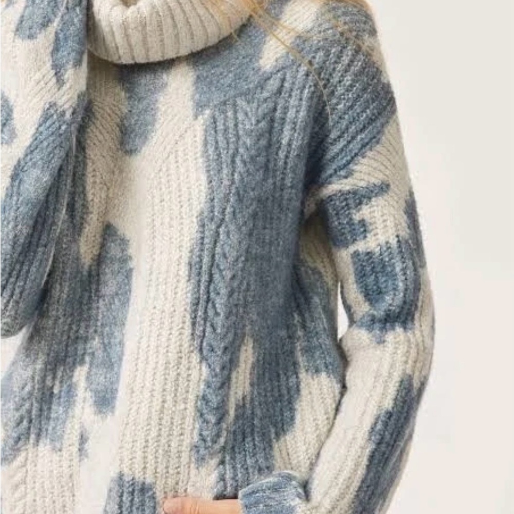 Anthropologie Pilcro Spotted Turtleneck Sweater Size S. - Picture 3 of 10
